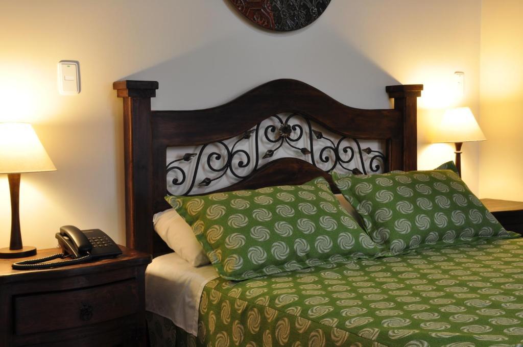 Hoteles Bogota Inn La Soledad ภายนอก รูปภาพ