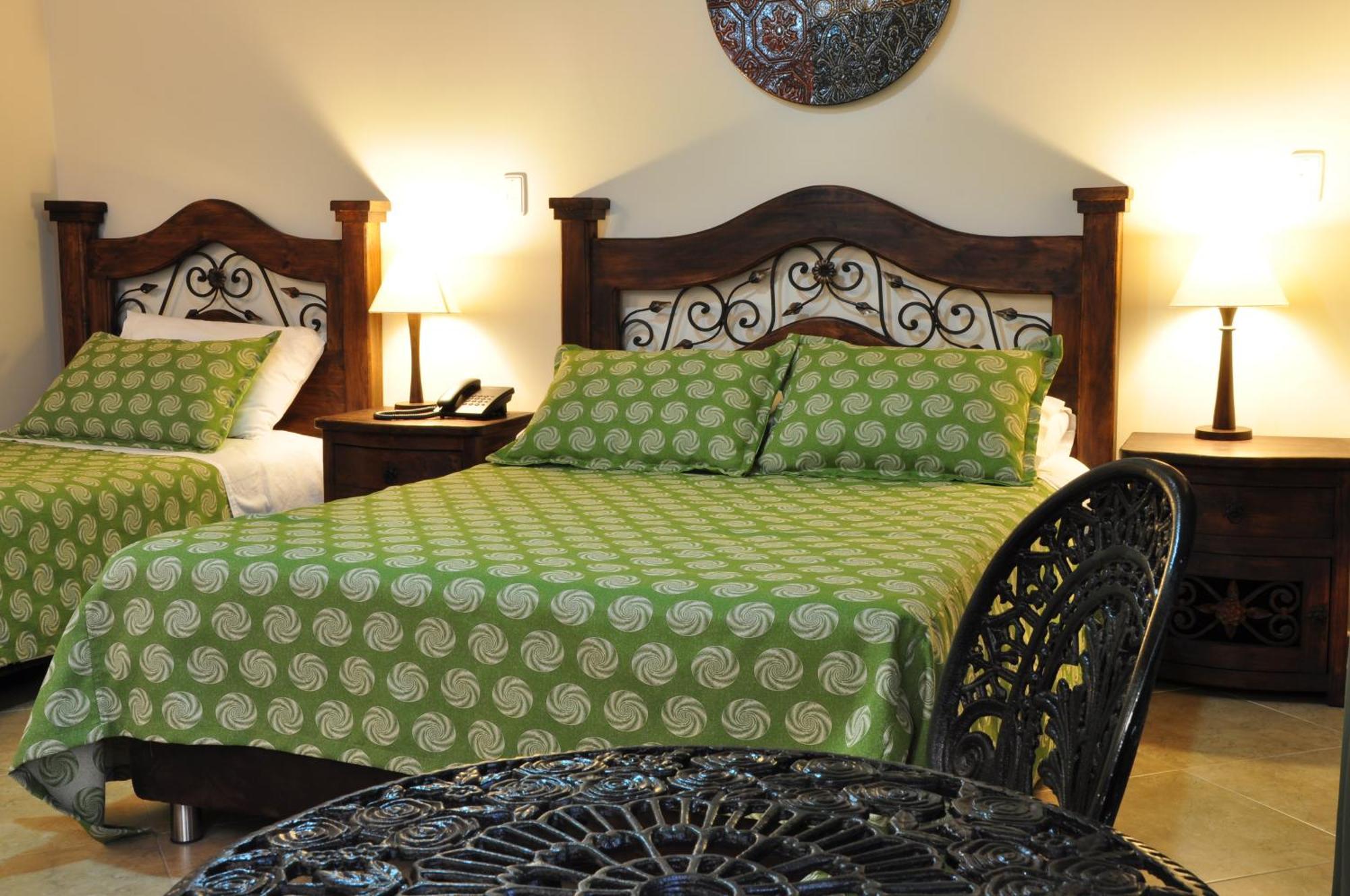 Hoteles Bogota Inn La Soledad ภายนอก รูปภาพ